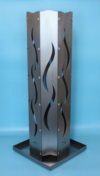Feuersäule 8-Eck aus 2,00 mm Stahlblech mit züngelnden Flammen als Motiv